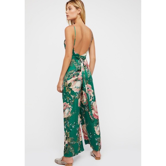 Free People Green Floral Print Wide Leg Jumpsuit Spaghetti Strap Backless Size 0 - Picture 2 of 7